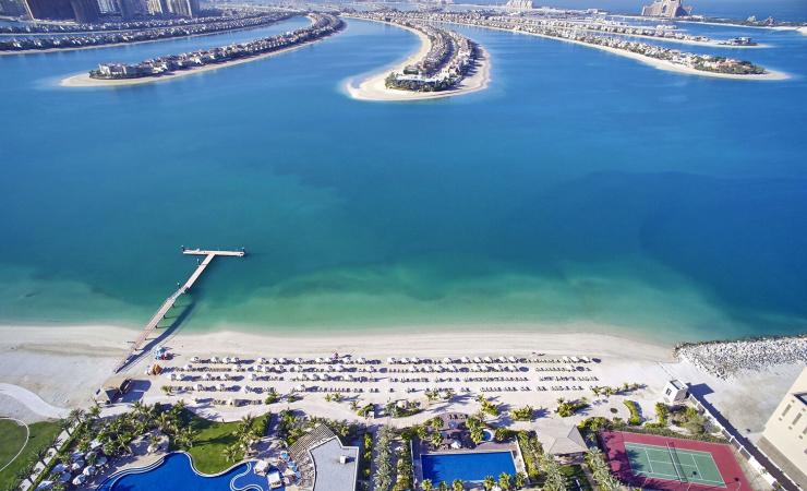 Pláž v Waldorf Astoria Dubai Palm Jumeirah