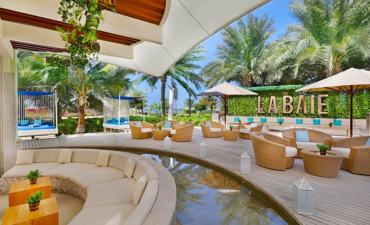 Bar v The Ritz-Carlton, Dubai, Jumeirah Beach