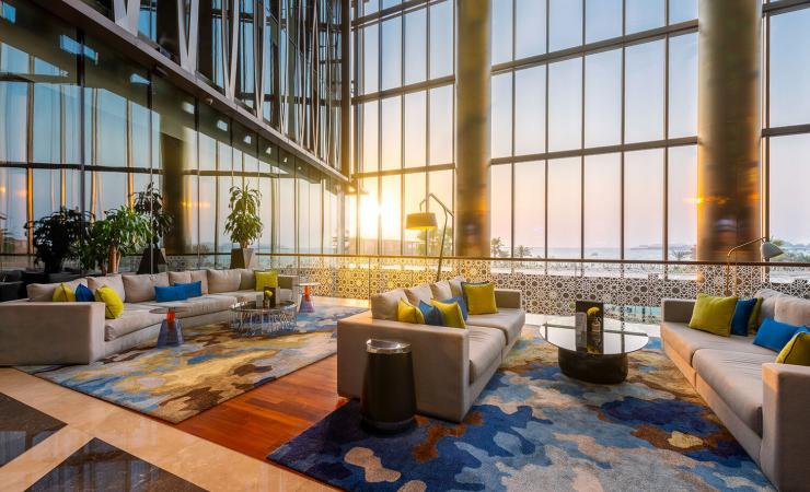 Posedenie v hoteli Rixos Premium Dubai