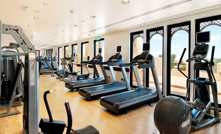 Fitness v Hilton Resort & Spa Ras Al Khaimah
