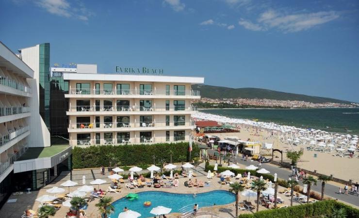 Hotel Evrika Beach Club - pohľad na hotelový komplex