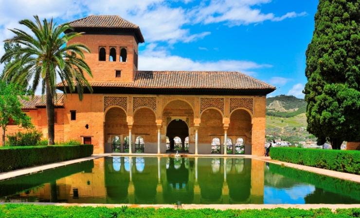 Alhambra, Granada, poznávací zájazd, Španielsko