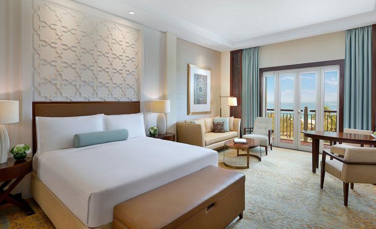 Izba v The Ritz-Carlton, Dubai, Jumeirah Beach
