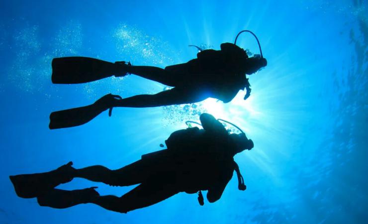 Potápači v Sun Island Resort & Spa