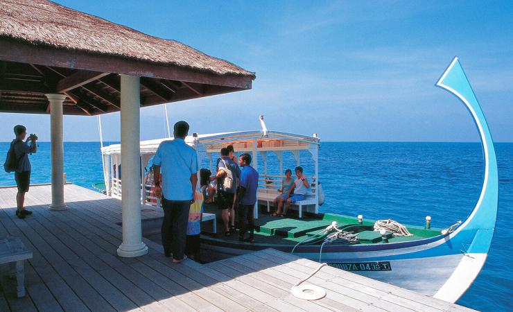 Loď v Sun Island Resort & Spa