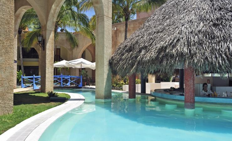 Hotelový bazén Meliá Las Americas