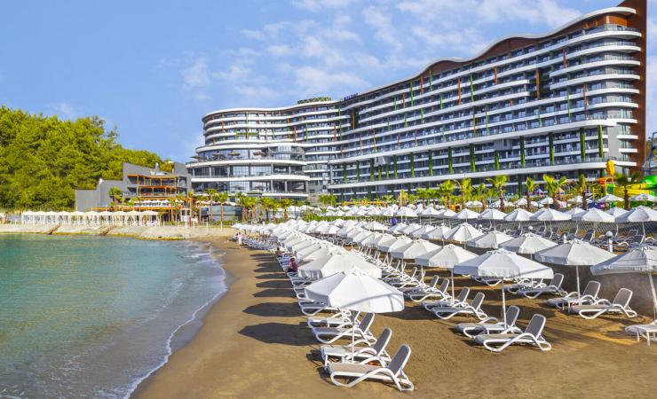Pláž v Mylome Luxury Hotel & Resort