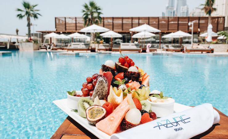 Jedlo v reštaurácii v hoteli Rixos Premium Dubai