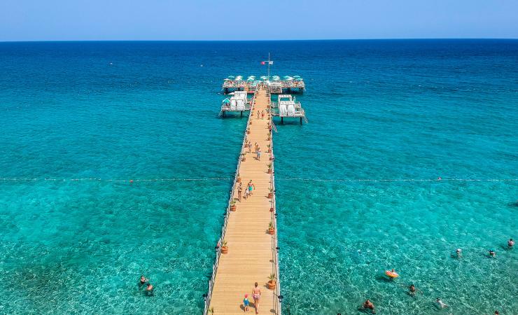 Pláž v Limak Cyprus