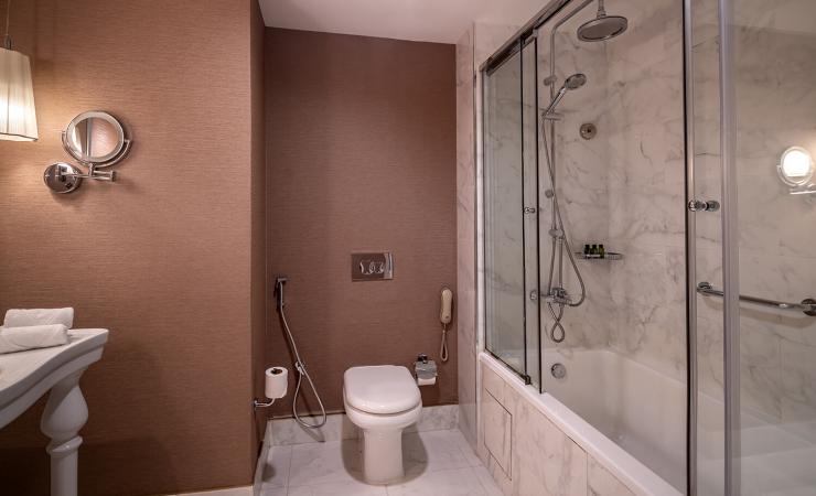 Kúpeľňa v izbe v hoteli Rixos Bab Al Bahr