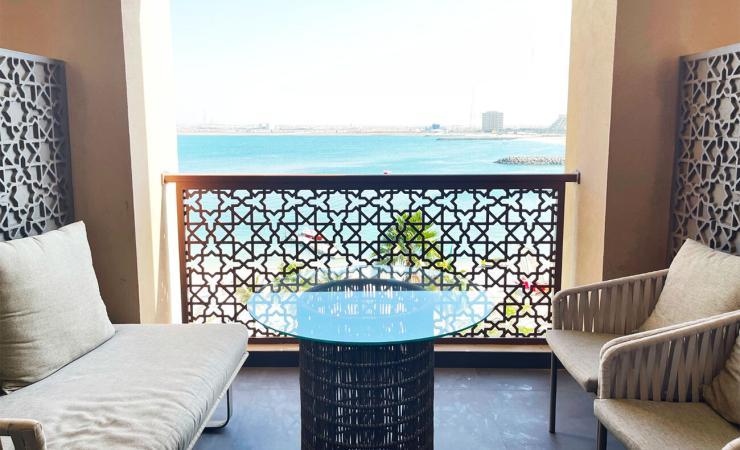Výhľad z balkóna v Doubletree by Hilton Resort & Spa Marjan Island