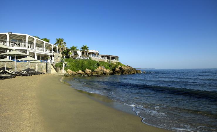 Pláž Hotel Ikaros Beach Resort & Spa *****